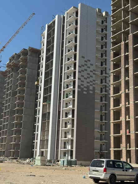 فرصة ذهبية في حي العدل. 
🏘️الطابو ملك صرف المنصور 
📏 المساحة 166.3 م² ثلاث غرف نوم وصالة
📐مساحة 145.46 م² غرفتين نوم وصالة 
💵 سعر المتر 1.716.000 (مليون و716) الف فقط
📍حي العدل - شارع الربيع 
الفرص محدودة والشقق المتبقية محدودة
والتسليم قريب جداً 

للاستفسار *********** واتساب
