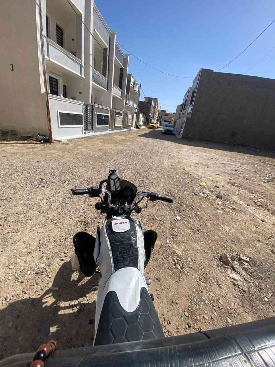 سلام عليكم دراجة بوكسر مديل 219 مجفتة  تجفيت شركة بدون اوراق بدون اورق مكينة كشر يخبل كهربائية كلهة شغالة لايت اشير دبل اشارة كلهن شغالة السعر 800 وبيهة محال مكاني بغداد الشعلة وتساب او اتصال ***********
