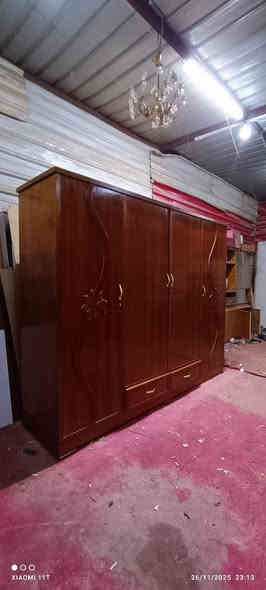 كناتير نظاف وحلوات ومتانه ***********
