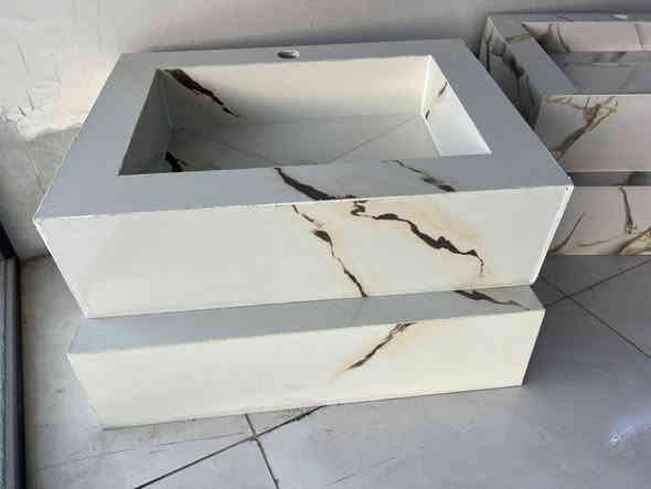 محل مغاسل بورسلين حسب الطلب والقياس اول محل بكركوك يوفرلك طلبك⚡🤍 
*********** 🔥
يوجد توصيل لجميع المحافظات 🫂🫶
