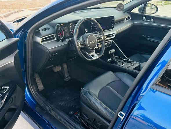 السلام عليكم كي فايف مديل 2024 
فول مواصفات واحد ع واحد s اعلى فئه 
حادثه صفحه بدون دواخل 
كير محرك تبريد صدر كفاله عامه 
شاصي لغد بدنا كفاله عامه 
محرك 1600 تيربو 
مكاني بغداد السعر 175 وبيه مجال 
‏‪***********‬‏
