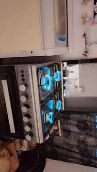 فرن • جديد • نار