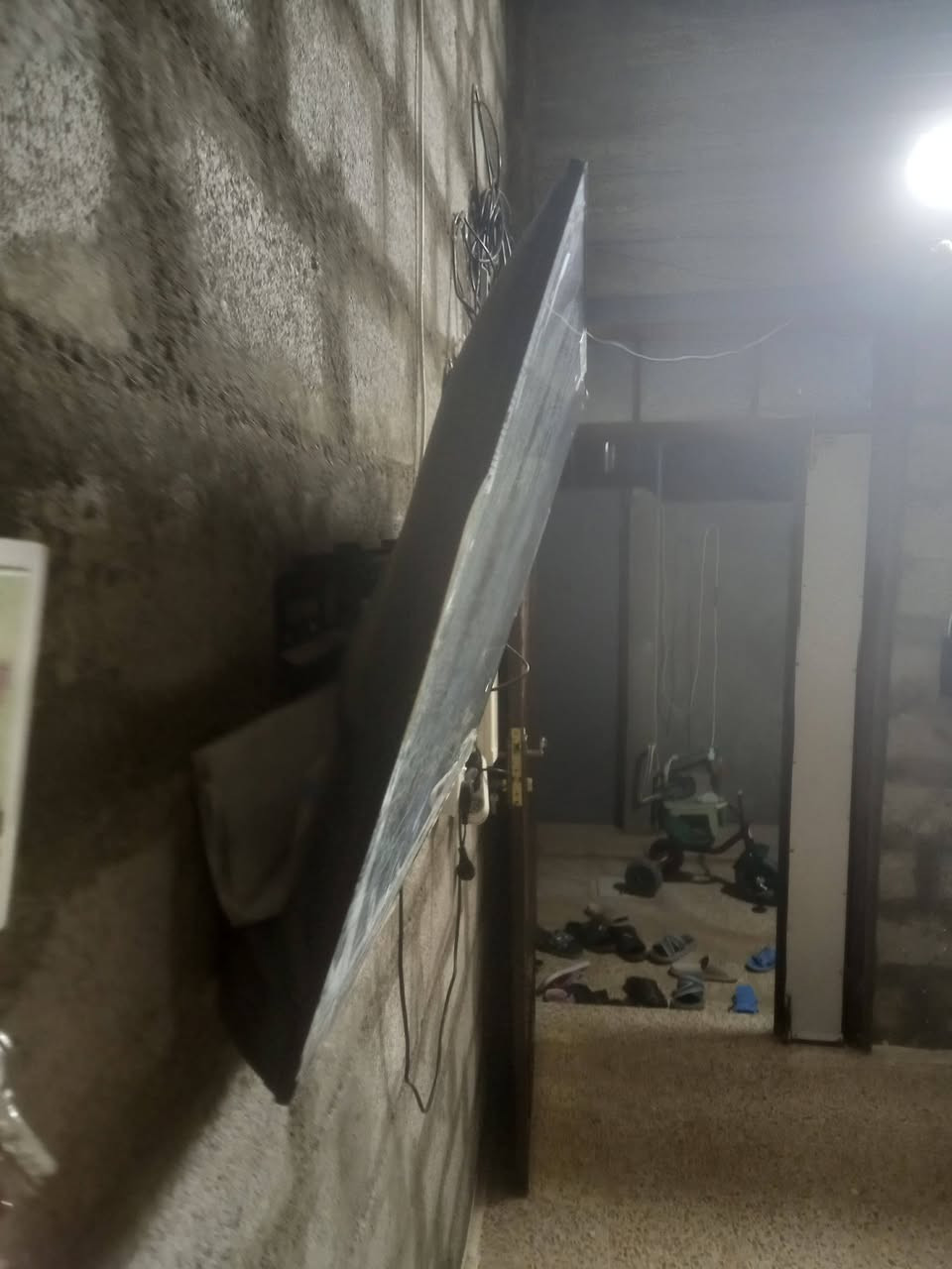 تلفزيون.بلازمه.حجم43.نطيف.اخو.الجديد..نوعيه.ايلجي.استري.السعر175.رقم.تلفون.***********...***********
