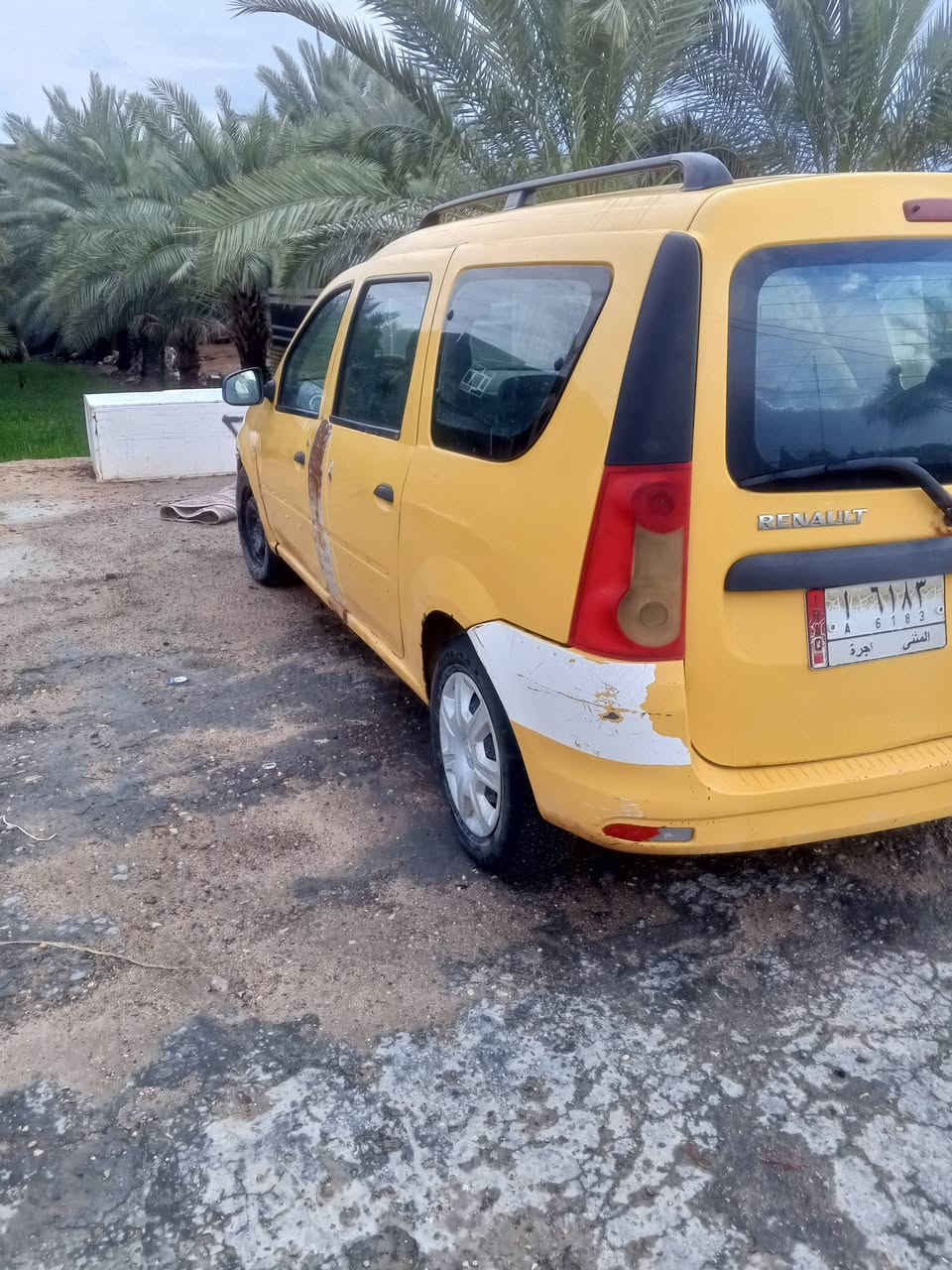 سلام عليكم للبيع رينو 7 راكب مديل،211 بيع هموجود سعر 30 ستفسار تصل *********** مكان السماوه
