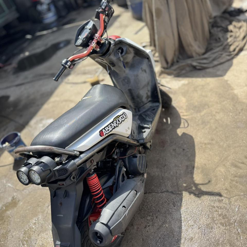 دراجه سكنس جبلي
العنوان: بغداد حي اور
السعر: 850بيها مجال 
الرقم:        ***********
