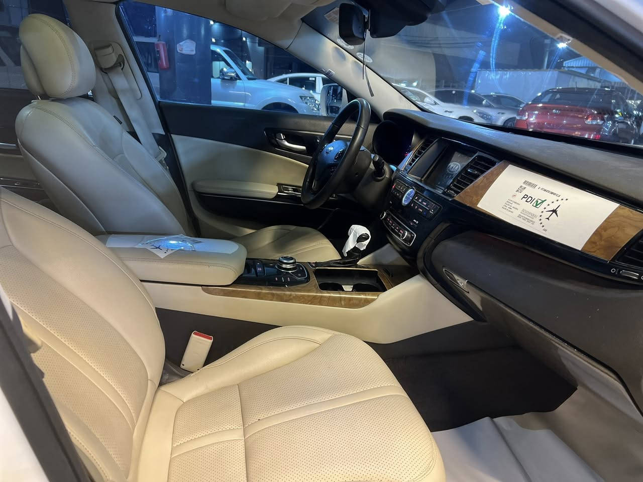2015
V6
3.800
***********☎️☎️
