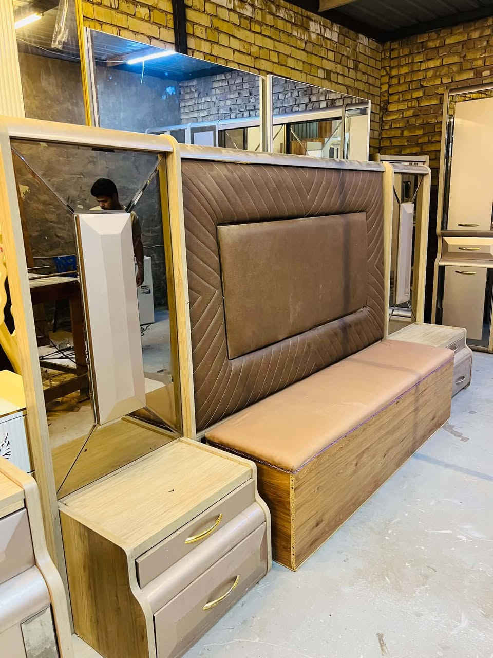 💎وصل جمال العيد 💖💗 غرفة تركي مستخدم
🛏️ 10قطع كاملة
💯 نظافة ،85%
🚪 نظام أبواب +بابين سلايت وملحق طفل
💸 السعر 850 قفل 
🪛 شد مجاني
🚚 نقل مجاني @


**إذا كنت صاحب هذا الإعلان وتريد حذفه لأي سبب، رجاءا أرسل رسالة إلى الدعم الفني**