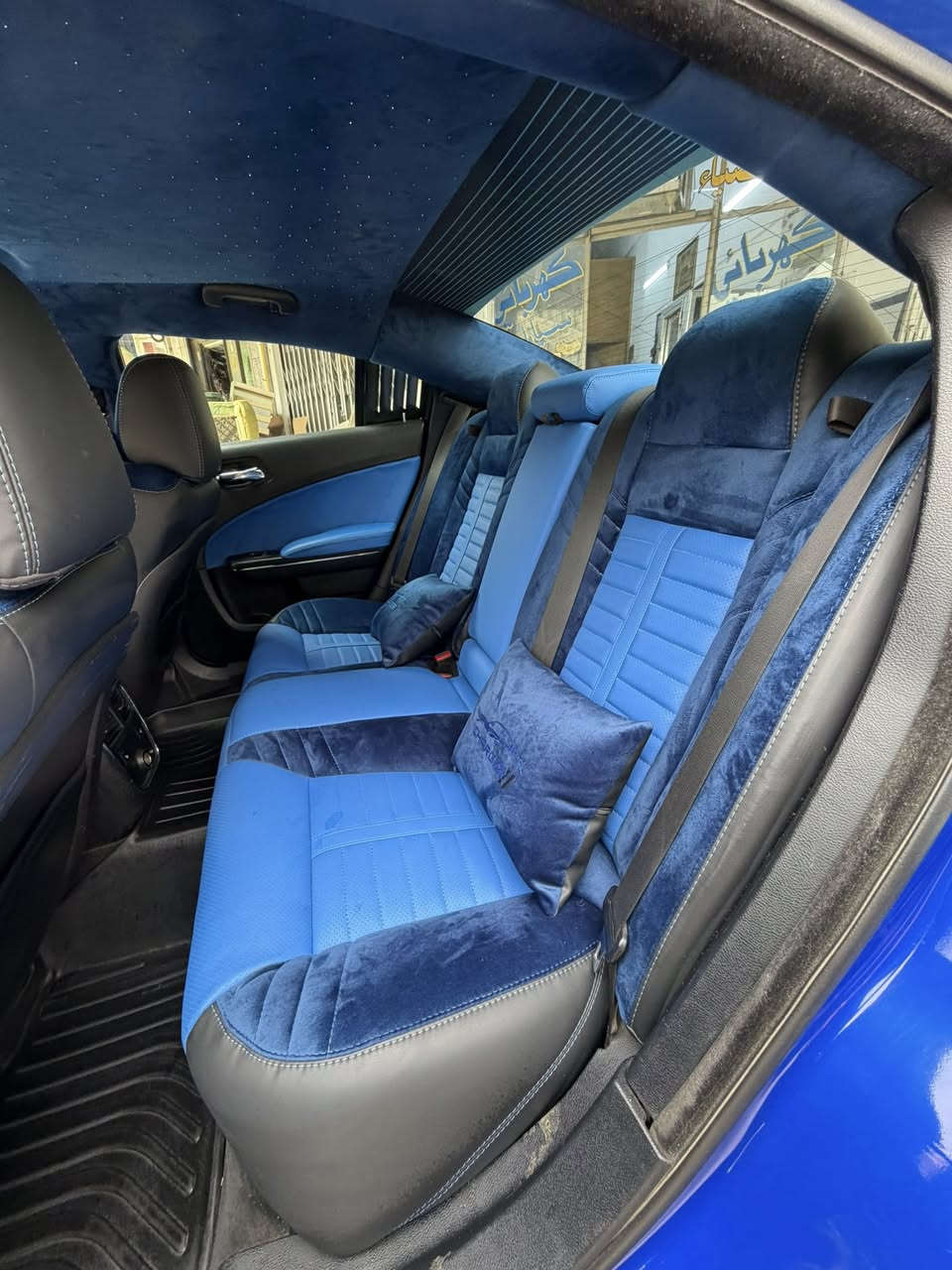 داخل جارجر مع سقف روز رايز
***********
بغداد حي العدل
