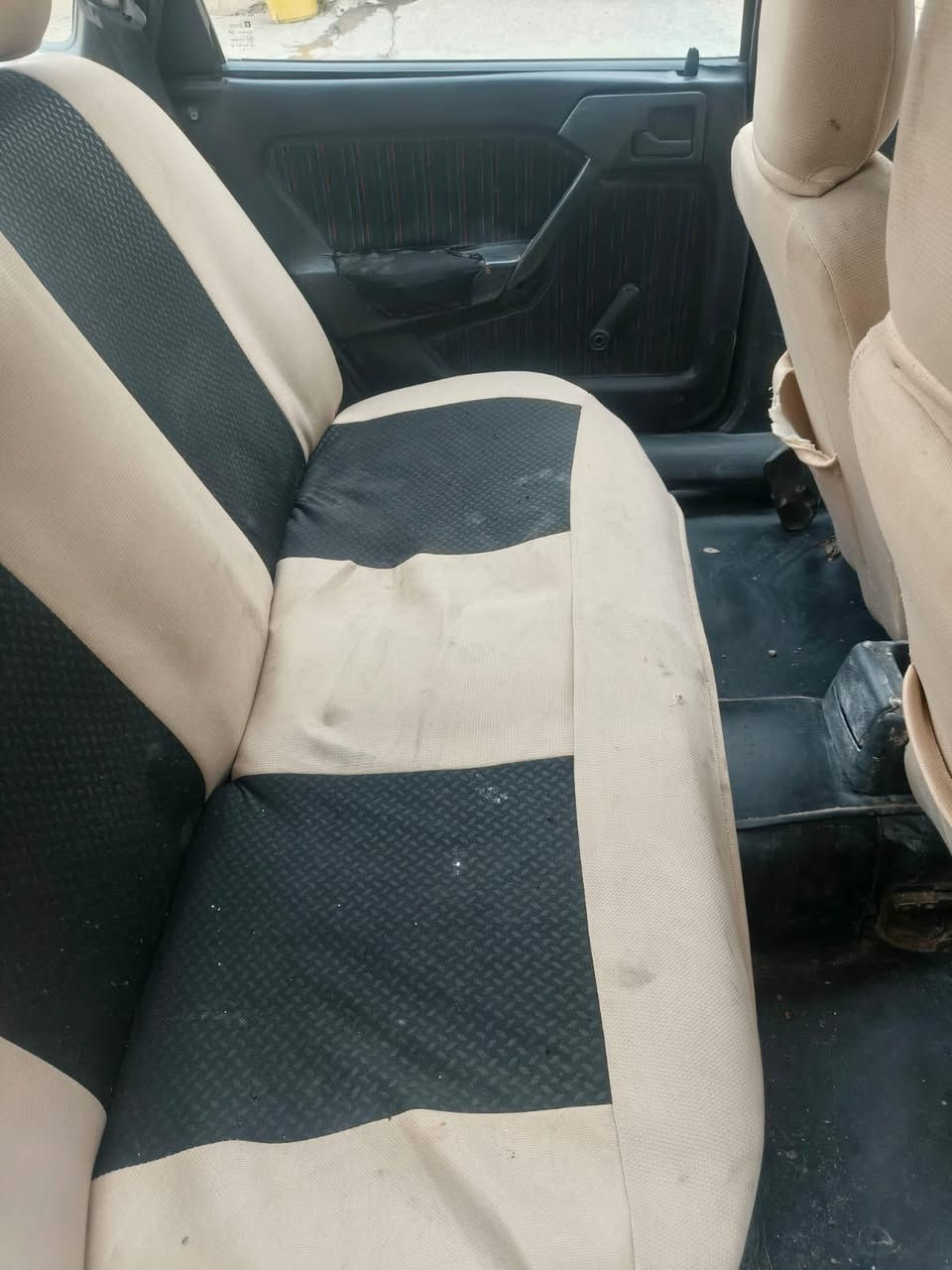 سلام عليكم لبيع موديل  94حجم 18كير مكينه شرط الطخم نص عمر تيرات زينه كهربايت كامل شرط التحويل كاربون بيه السعر ٤٢بي مجال  ***********
