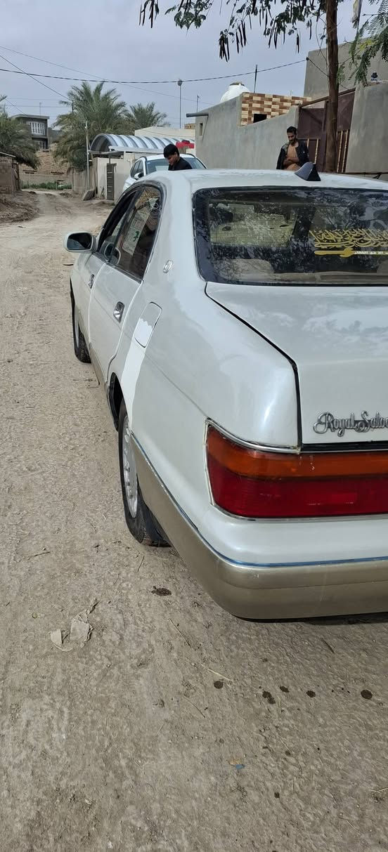 اعيد النشر بطه للبيع رقم انبار انكليزي باسمي سنويه ٢٠٣٠موديل مكينه ديلكو مكينه وكير وحداديه وتخم تاير بلكات جدد بخاخ جديد جعمقه جديده كاردن جديد ادامه عامه تبريد شغال مكان ديوانية موديل ٩٤تليفون *********** السعر/٤٠وبيها مجال
