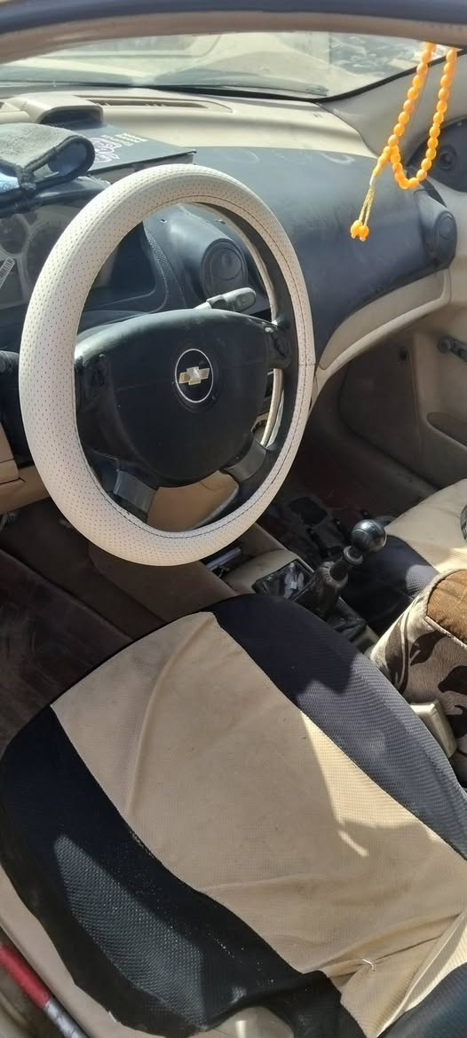 السلام عليكم سياره افو 2010 محرك عوزه كور بستم فقط عني محرك عطل رقمه نجف سياره مصفره من هيه بدون غرمات  سعر 30  بيه مجال اني مكلف بنشر صحب سياره هاذا رقمه  *********** مكان سياره نجف عمود 130
