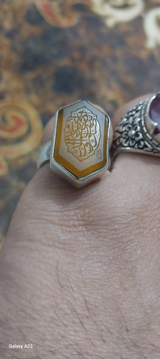 اللهم صل على محمد وآل محمد
عقيق يماني عسلي 

مخطوط الصلوات على محمد وال محمد

خط المبدع مهدي يوسفي 

صياغه المبدع مؤمل


**إذا كنت صاحب هذا الإعلان وتريد حذفه لأي سبب، رجاءا أرسل رسالة إلى الدعم الفني**