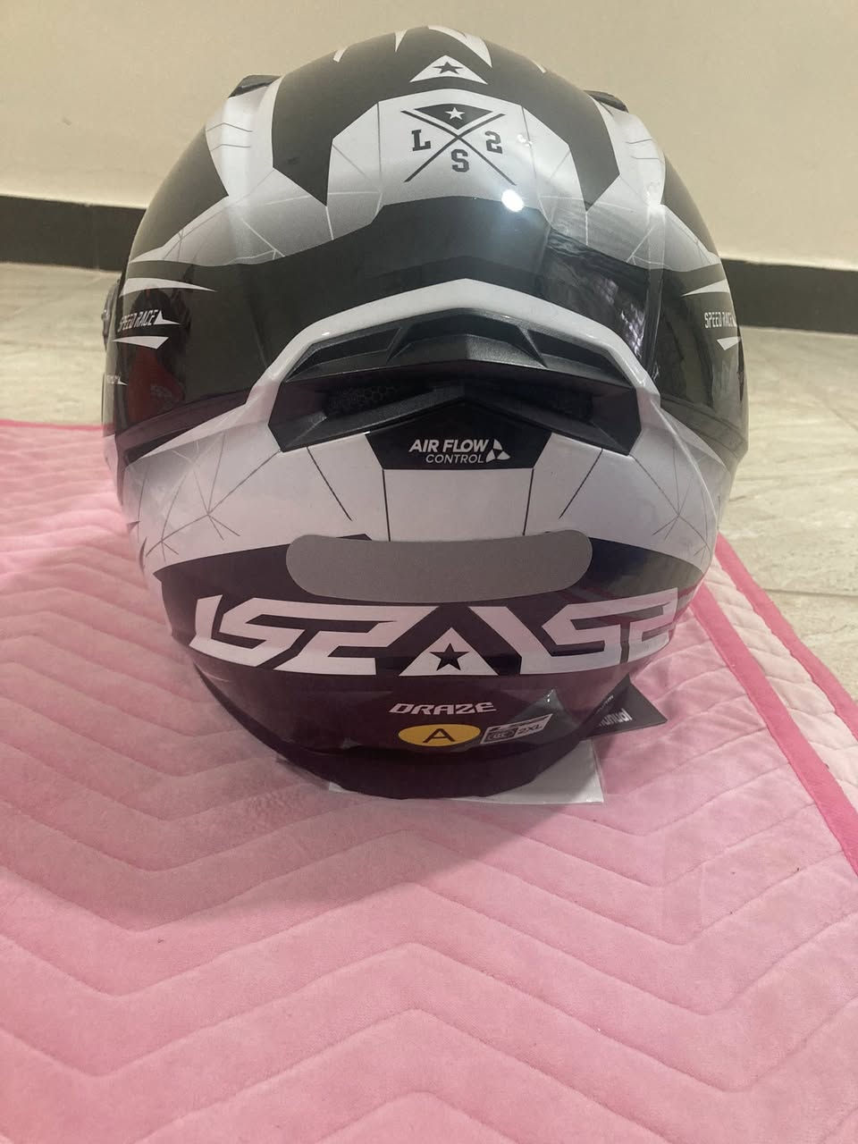 LS2


**إذا كنت صاحب هذا الإعلان وتريد حذفه لأي سبب، رجاءا أرسل رسالة إلى الدعم الفني**