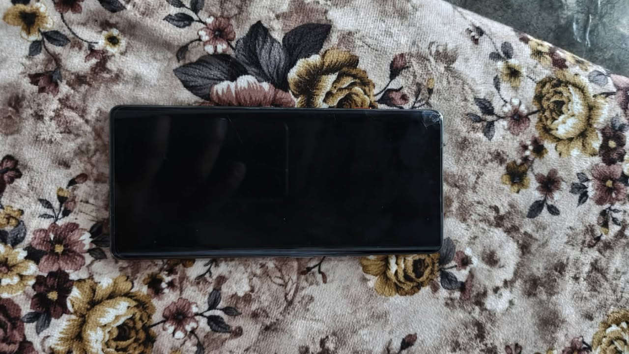 إسلام عليكم للبيع
TECNO CAMON 40 Pro
رام 8+8
السعر280
نضافه 100/100
***********
