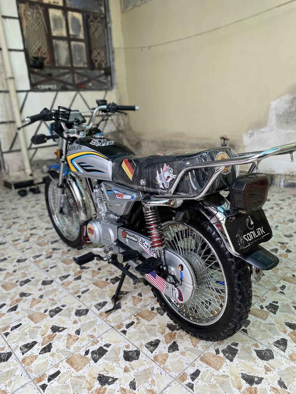 سلام عليكم تايكر موديل 25للبيع او مراوس شعندك نزل بل تعاليق شلعه ومعدل خير من الله كهربائيّات كله كامل اشاير ودشبول شغال سعر 750وبيهه مجال قليل لرقم   ***********

/مكاني ديالى بقعوبه بل رحمه
