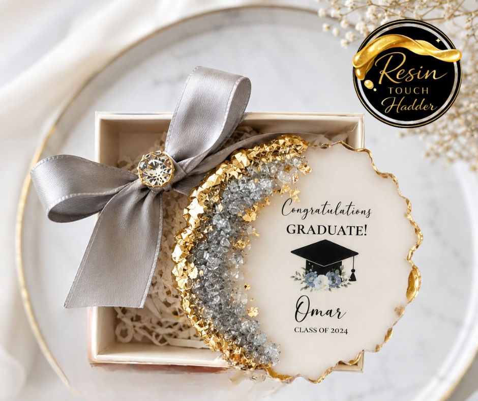 🎓✨
مش مجرد هدية تخرج…
دى ذكرى هتفضل معاه سنين 💛

ميداليات وقطع ريزن بتصميم فاخر
باسم الخريج ولمسة مميزة مخصوص ليه 🎁✨

✔ ألوان وتفاصيل حسب الطلب
✔ تغليف شيك جاهز للإهداء
✔ شغل هاند ميد يطلع قطعة مختلفة فعلًا

خلي هدية التخرج السنة دي
أفخم وأقرب للقلب 🤍

📩 ابعت الاسم والتفاصيل واحجز تصميمك دلوقتي قبل الزحمة 🎓


**إذا كنت صاحب هذا الإعلان وتريد حذفه لأي سبب، رجاءا أرسل رسالة إلى الدعم الفني**
