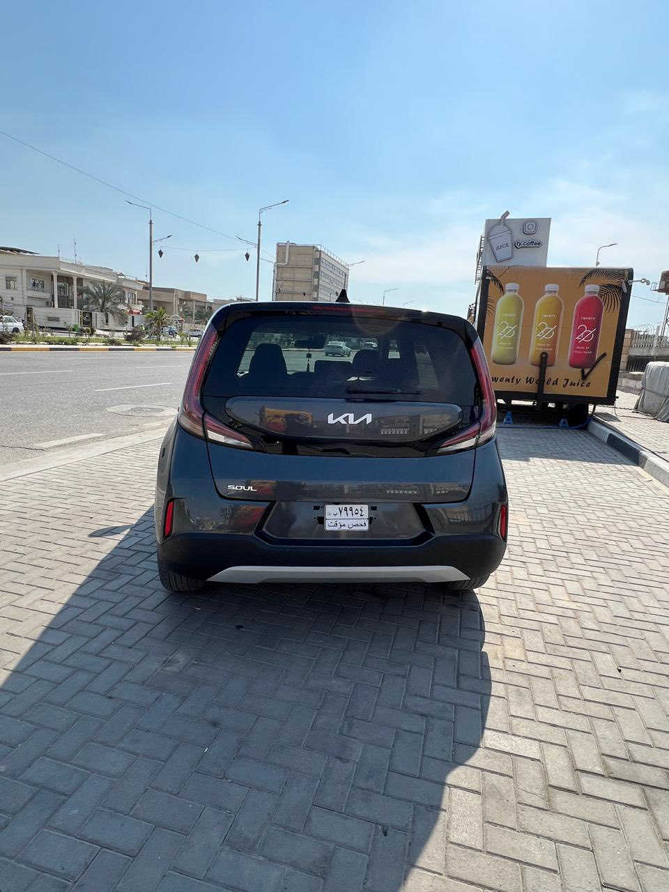السلام وعليكم
للبيع كيا سول موديل ٢٠٢٣ وارد امريكي السيارة جديدة وجاهزة ضربتهة بنيد وجاملغ فقط بدون دواخل السيارة حلوى وجاهزة بعدهي ما مرقمة فحص مؤقت المكان البصرة اي ستفسار تصال على *********** فقط بيع ما اراوس
