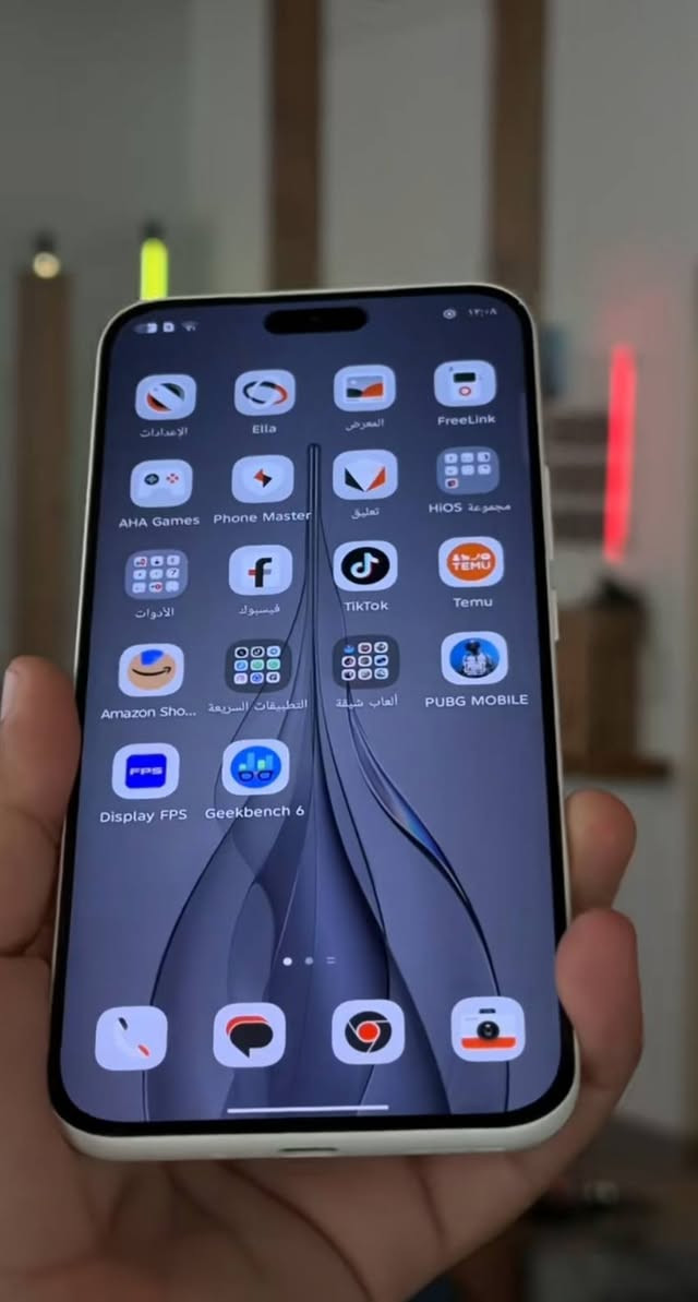 السلام عليكم. تكنو بوڤا سلم.
ذاكره256. 

كامره50ميگابكسل 

نضافه 95%

مراوس بأيفون

او بيع

***********
