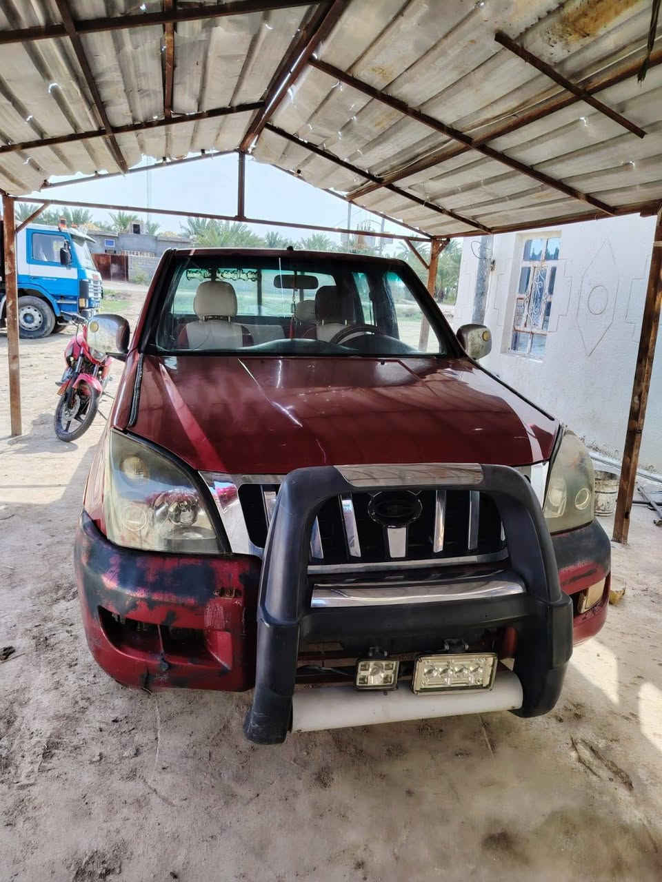 كنو منفيس وأوراق كمركهة مدفوع
محرك وكير جدد محرك مامفتوح  حداديه وتايرات جدد دواخل نضيفة.تبريد شغال كهربائيات كلهة شغالة السيارة احلة من الصورة 
مكاني سيددخيل ***********
 السعر 24
