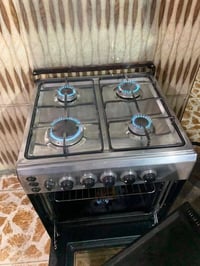 طباخ مصري • يونير • نظيف