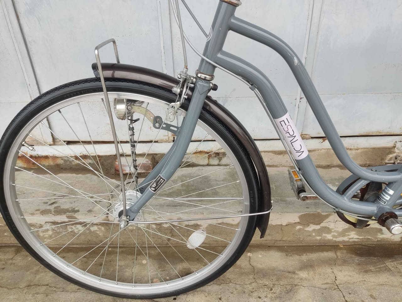 سلام عليكم 
وصول وجبة جديدة 
بايسكل للبيع باله ياباني حجم 26 سته كير و حساس ياباني اصل سوبر لوك بالكارتون نظافة100%

عنوان محل : كركوك حرية ــ مقابل تكية و جامع شيخ محمد ــ يم ملعب دولي شورجة.
رقم موبايل : ***********
