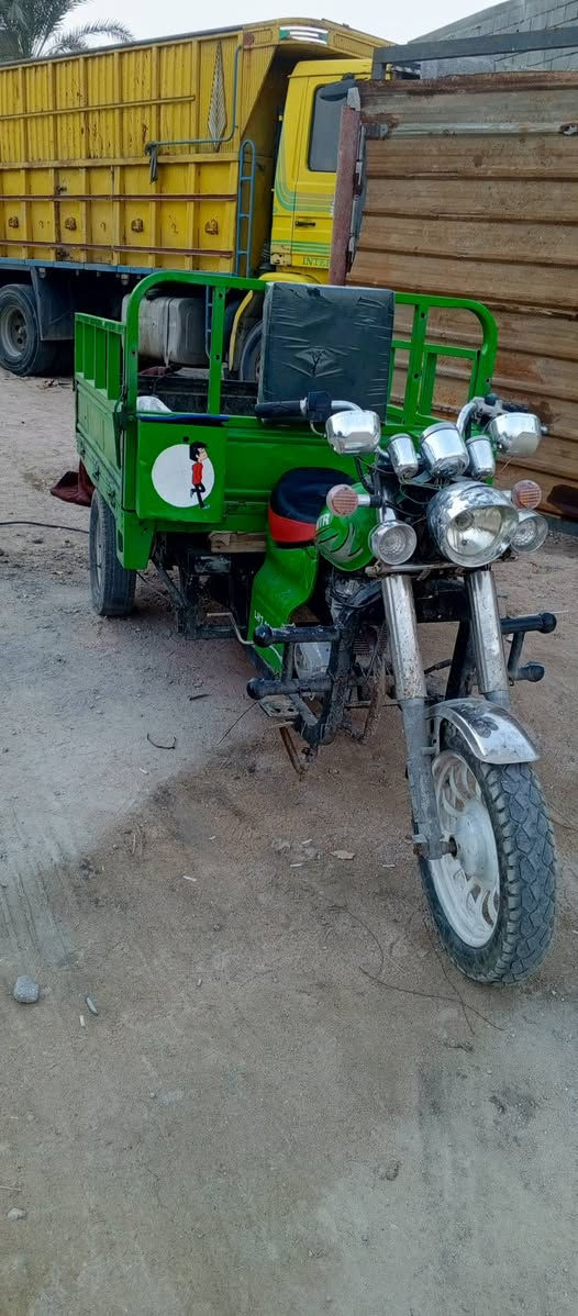 سلام عليكم ستوه رقم وسنوية جاهزه سعر 1400المكان كرمت علي رقم ***********
