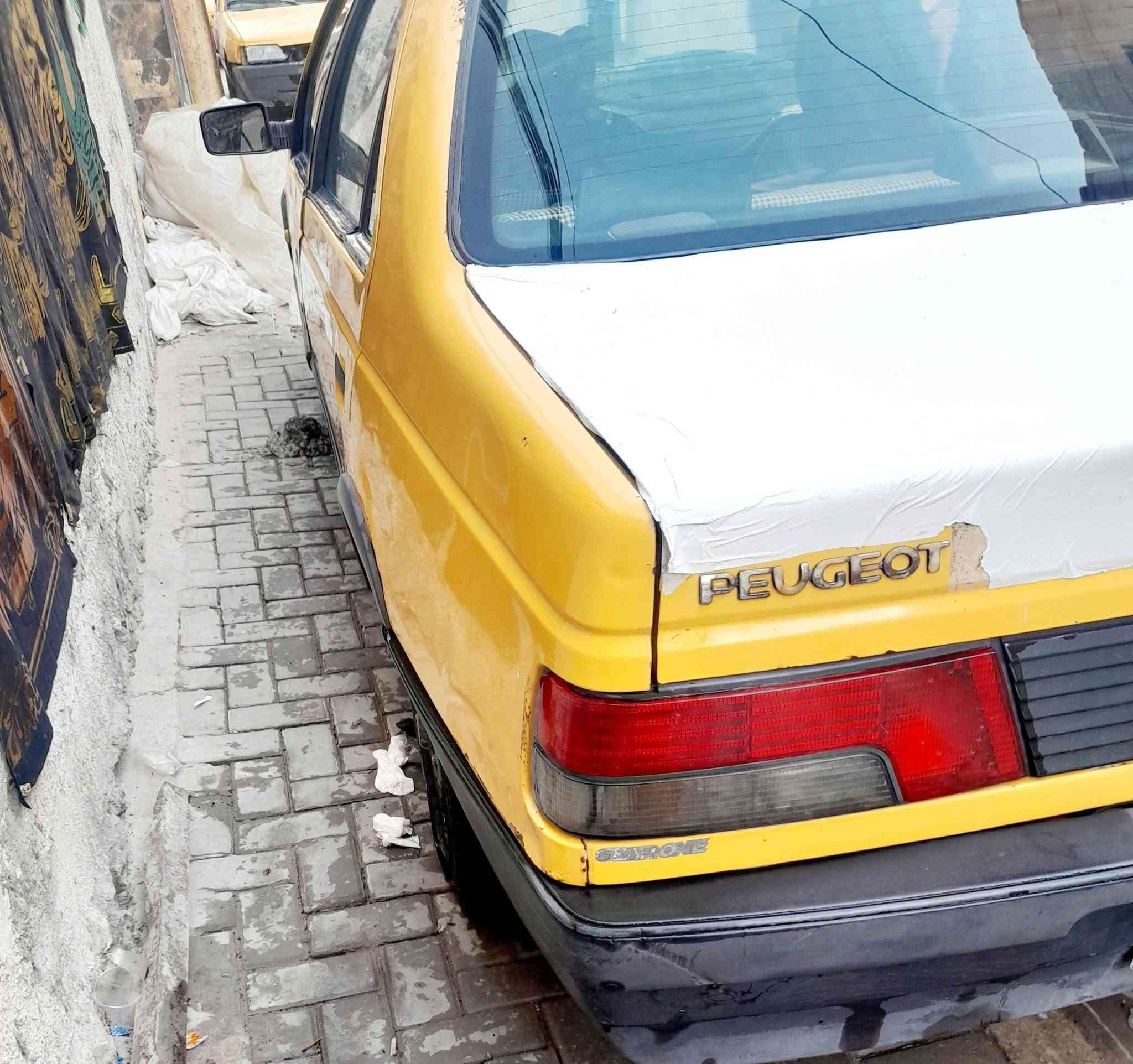 بيجو روه السعر 20ورقه العنوان بغداد الأمين الثانية تصل الرقم ***********
