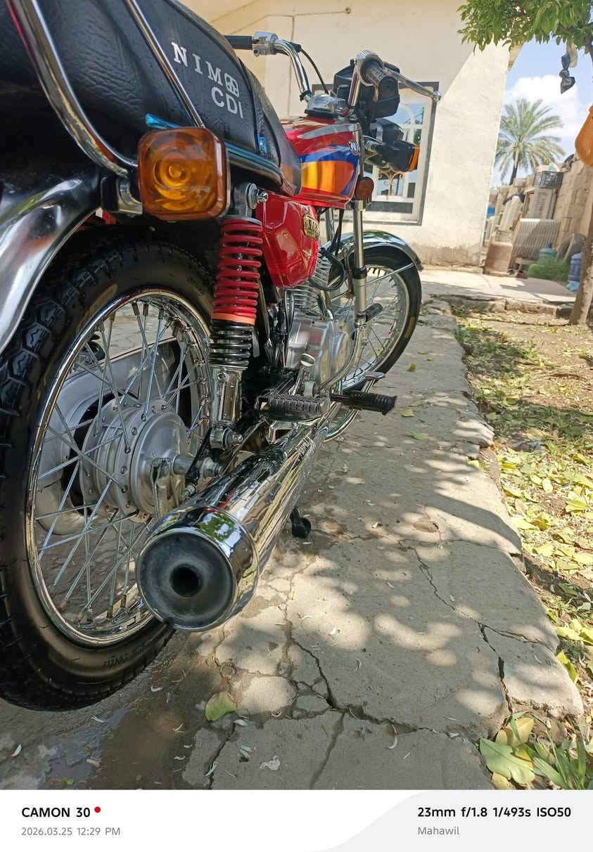 سلام عليكم حبايب دراجة نامة موديل 2027 كفالة عامة دراجة مال جناي كاملة ع 24 حباية اوراق كاملة علمن صارلهة شهر من طالعة من الوكيل السعر 700 وبيهة مجال قليل المكان بابل قرب سيطرت الاثار مقابيل كوين بارك الرقم ***********
