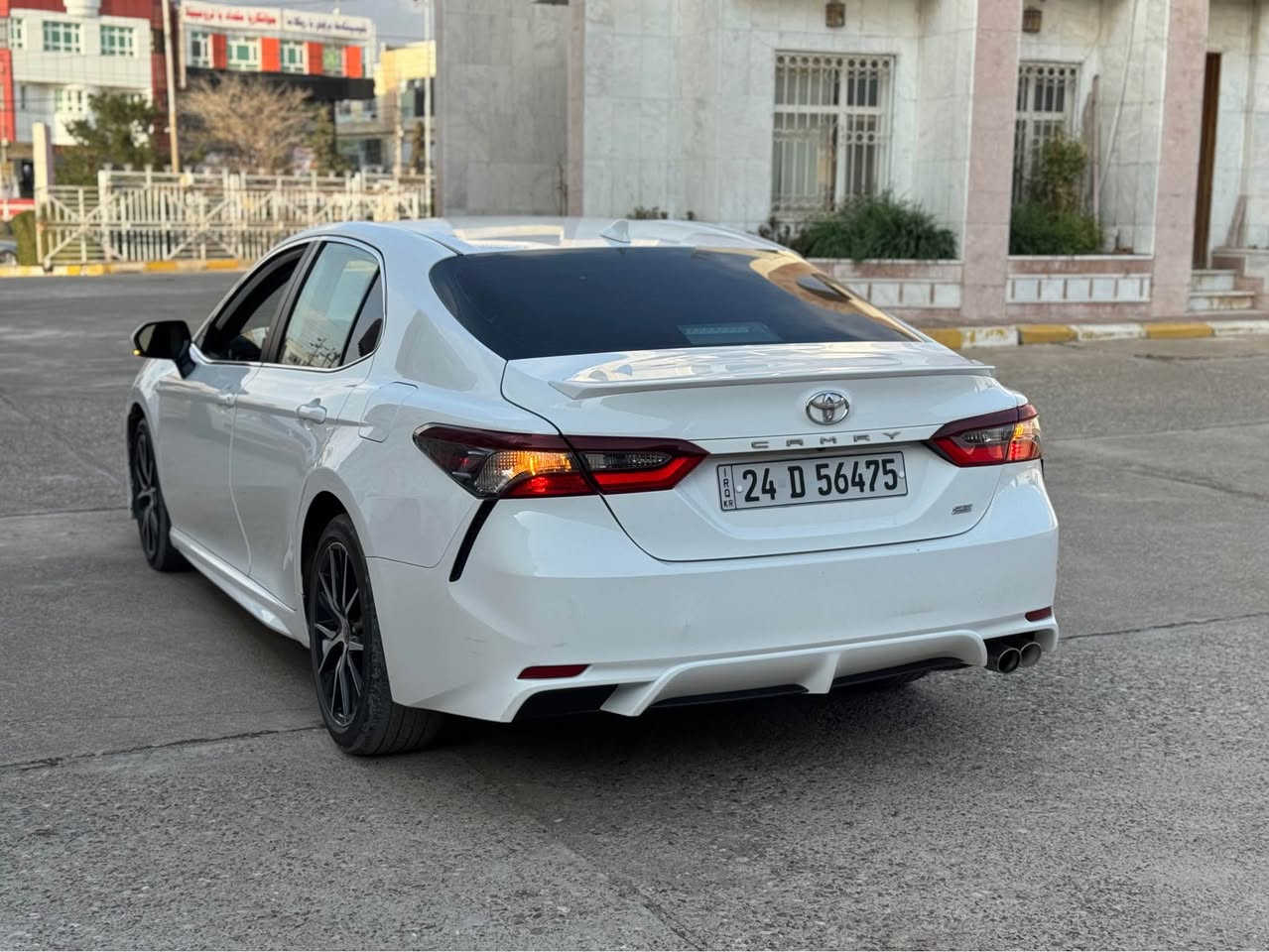 Toyota Camry SE 2023 كامري ✔️

جملغ و باب جهة السكن صبغ و راس شاصي شوي بخ
ارباكات طاك راجع بلادي شركة
رقم الشاصي بالصور، حادثها حلو فقط ضربة بالتاير 
مرقم جاهز بدون مصرف 💯

سعر 🔥 188 و مجال 
مكان عقرة "ئاكرئ"
واتس اب و كورك *********** اكر, نينوى
