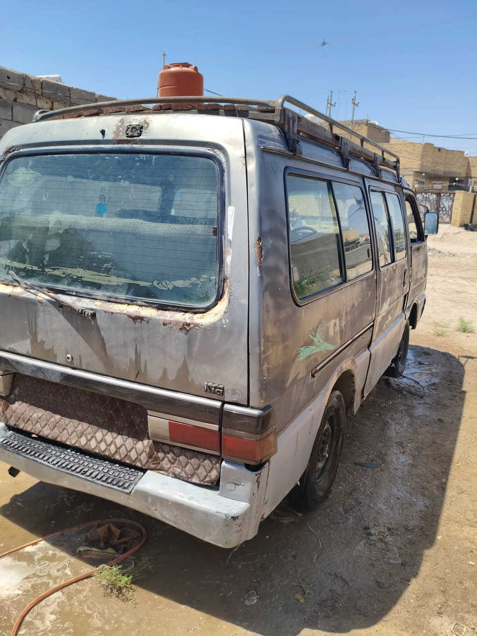 سلام عليكم كيه بسته94 بلاديه كير نضيف محرك بي خيط بخار بدون تنقيص حداديه 50 بالميه  شواصي نضيفه غرفته نضيف رقم احمر ذيقار راعيه ماواصله أتعهد سرقه وعشائر سنويه استنساخ مكاني بابل القاسم سعره 11 وبيه مجال حك جيه ***********
