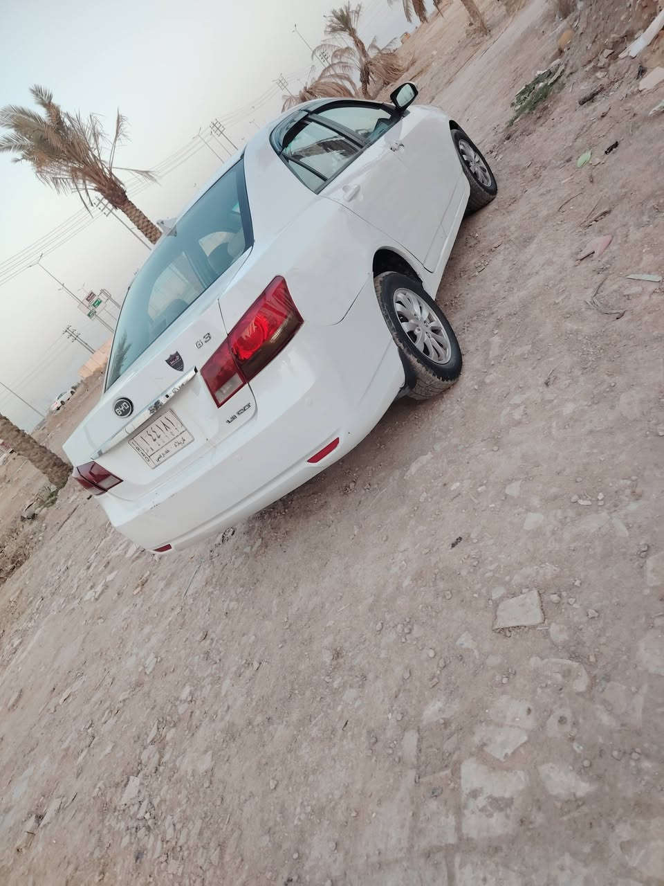 السلام عليكم سياره نوع بوادي موديل 2014   السعر(40) بها مجال بسيط تحويل مباشر مكاني كربلاء مامتواجد عل الفيس فقط اتصال بس بيع ماكو مراوس رقم الهاتف  (***********
