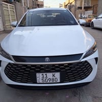 للبيع فقط BYD Qin plus 2025 رقم بغداد مميز باسمي  صار 20 يوم من رقمتهة...