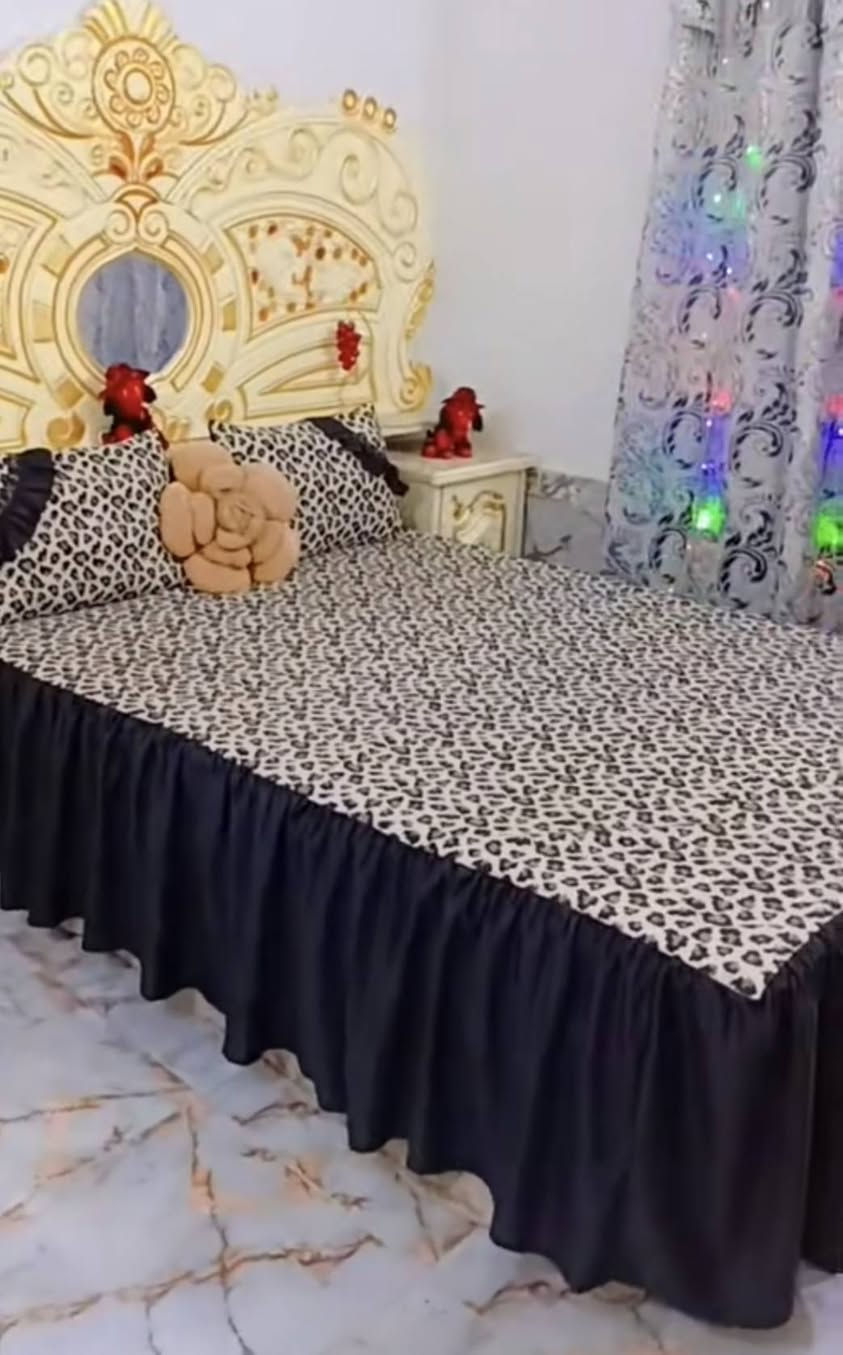 فرشه نفرين صيفي ب16يتوفر توصيل لجميع المحافظات @الجميع


**إذا كنت صاحب هذا الإعلان وتريد حذفه لأي سبب، رجاءا أرسل رسالة إلى الدعم الفني**