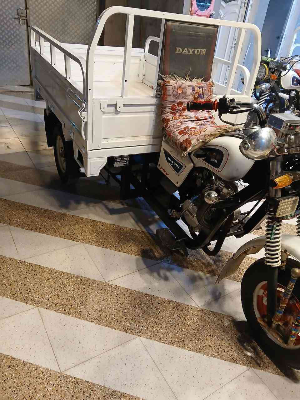 سلام عليكم ستوت للبيع موديل 19 تعمير جديد مكينه جديده السعر خاص او انتصال ع هاذ الرقم ***********
