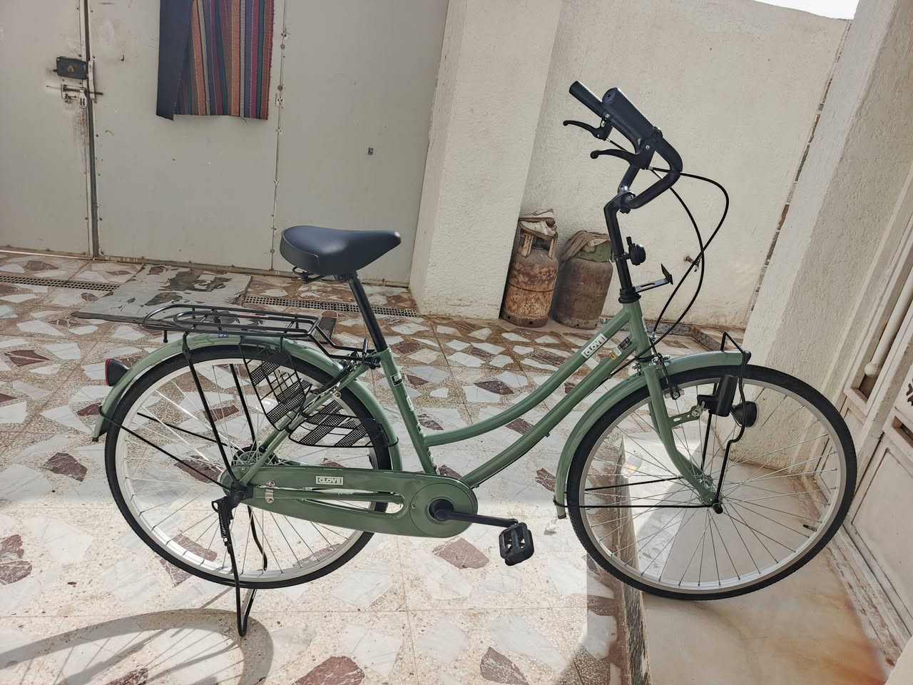 سلام عليكم بيسكل بناتي البيع حجم 26 موديل 20 مكاني ميسان العماره بيسكل نضافه فول


**إذا كنت صاحب هذا الإعلان وتريد حذفه لأي سبب، رجاءا أرسل رسالة إلى الدعم الفني**