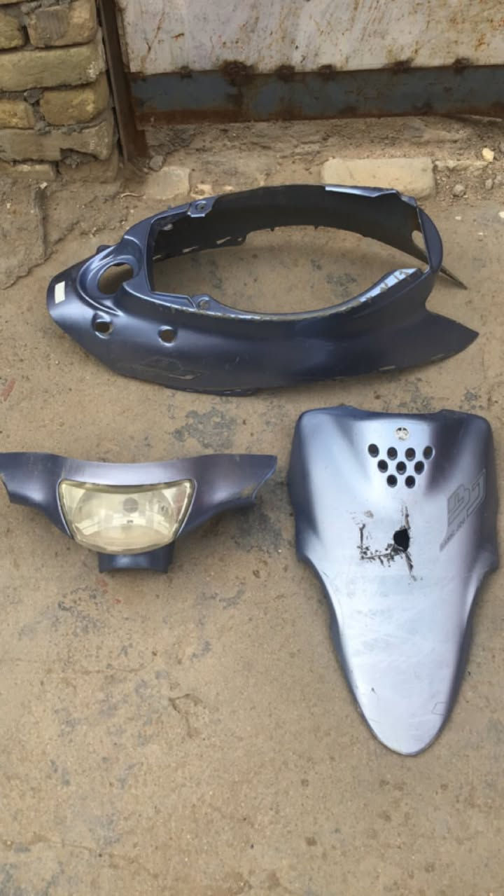 شراي اداريك بالسعر مكاني ميسان الي يعجبك خاص
المكينه مجفته ب ٣٠ كاملة هي وبراغيها كاملة مال التثبيت هم

*مامفشوكه يعني مابيها ملعب كرنك

كفرات اسود٢٠

كفرات رصاصي ٢٠

تانكي ويا قاعدة ب١٠ نضيف 

الشاصي ب ٢٥ تايواني كدامك الرقم

اويل بم ب ١٠

دبة الدهن ٤الاف

كويل ٤الاف

وايرات سكليتر ب ٣الاف نضيفات

ويل وتاير امامي ب ١٠ الاف

ملف وماكنيت ومغناطيس ب ١٥ *ما فاحص الملف للإمانه

الكشن والقاعده مالته ب٧الاف

كابريتر هم عندي ب ٥ اخر مره جربته يشتغل هسه ماعرف

*الي يشتري سلعتين وفوك اطيحله ، ادخل خاص وتبشر


**إذا كنت صاحب هذا الإعلان وتريد حذفه لأي سبب، رجاءا أرسل رسالة إلى الدعم الفني**