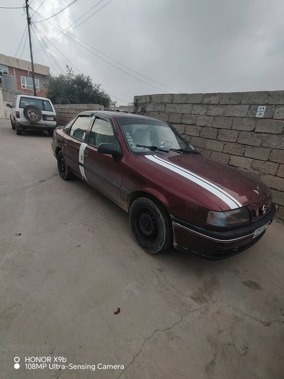 للبيع. موديل ٩٢
 مكينة ١٨ ي كير عادي
بشرط كير مكينة.كهرباي. مابي عيب 
تخم. امامي خلفي جديد.
رقم اربيل دولي. سنوية. هزة. جديد ٢٠٣٠
سقف سلايت. 
 موجود كوبون بنزين.
بدون حادث
صبغ عام. جماليية. سقف تكمة. بدون معجون.   دائري. بية. مكانات قليل. ٤٨ بيية مجال بسيط *********** واتساب. عليية. كركوك, العراق
