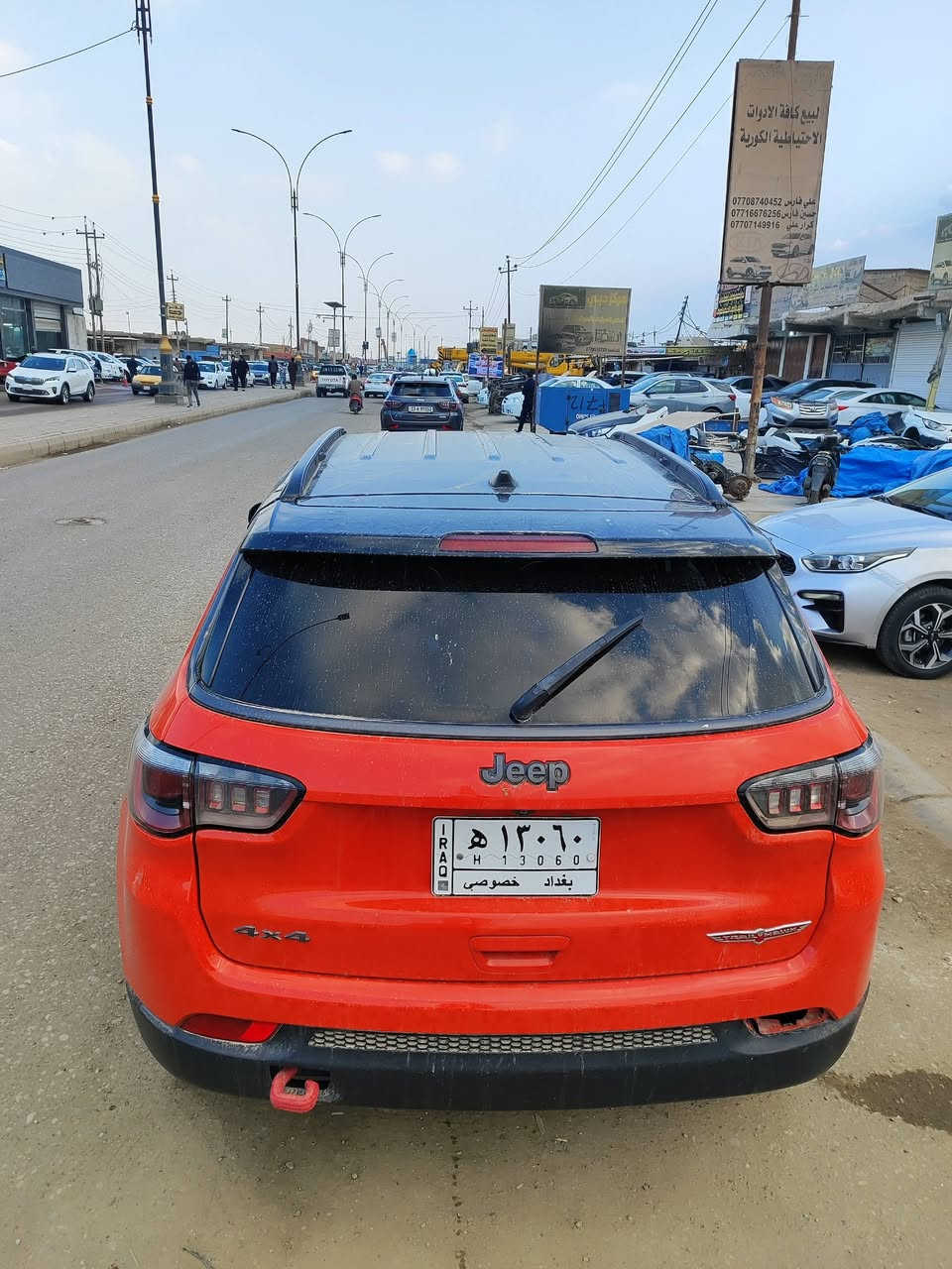 سلام عليكم
جيب كومباس تريل هوك فور ويل 
موديل 2018
فول مواصفات أعلى فئه ماعده الفتحه 
بصمة ابواب 
بصمة تشغيل 
تشغيل عن بعد 
شاشه كبيره 
تبريد قطعتين 
ستيرن هيتر
تدفئة كشنات 
سقف اسود
نظام تزحلق مانع انزلاق 
حادث جداً بسيط 
بعد بيها اهواي مواصفات 
السعر 125 وبيهاا مجال 
بيع او مراوس 
المكان ميسان/العماره 
الاستفسار ***********
