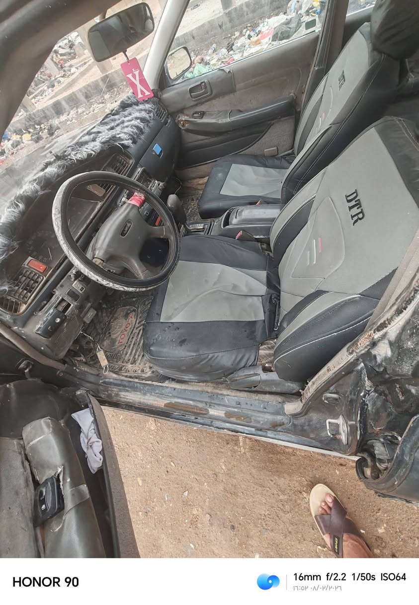 السلام عليكم
شيزر عضم 
مكفوله من الكص والضربه القويه محرك ونجي
رقم ذيقار تحويل ثاني يوم  السياره نصبته حلووو
العنوان نجف  شارع المطار
السعر26وبي مجال 
***********
***********
