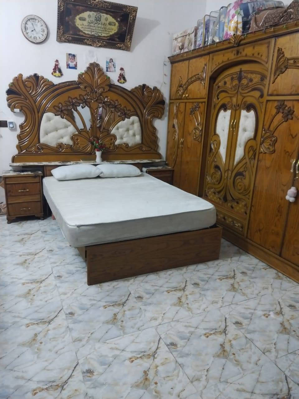 غرفه كامله للبيع كنتور+زاويه+ جربايه+ميز قطعتين+دوشك الجربايه يعني كامله وبسعر مناسب مستعجل عليها
غرفه كامله للبيع كنتور+زاويه+ جربايه+ميز قطعتين+دوشك الجربايه يعني كامله وبسعر مناسب مستعجل عليها 
*********** هاتف
