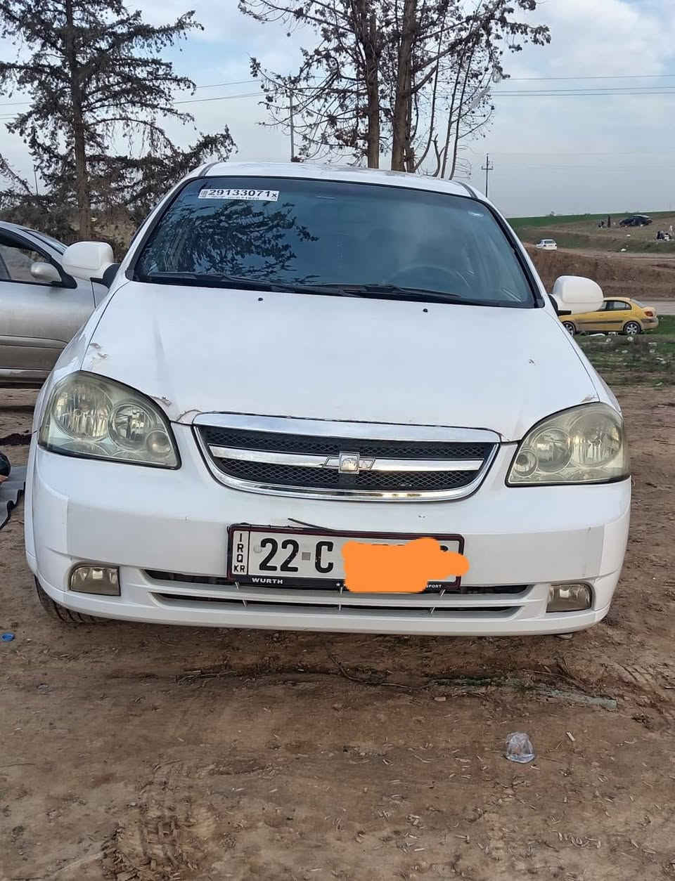 السلام وعليكم مكلف بالنشر 
محرك بدايه نفخ والباقي كلو شرط بيها قطعتين صبغ  موديل 2009 كابون بانزين بيها
رقم صاحبها ***********
