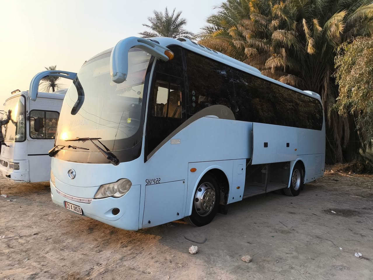 السلام عليكم باص كينك لونك 2016 مكينه وكير وحداديه كفاله 34راكب كشن سياحي  استفسار تصال ***********
