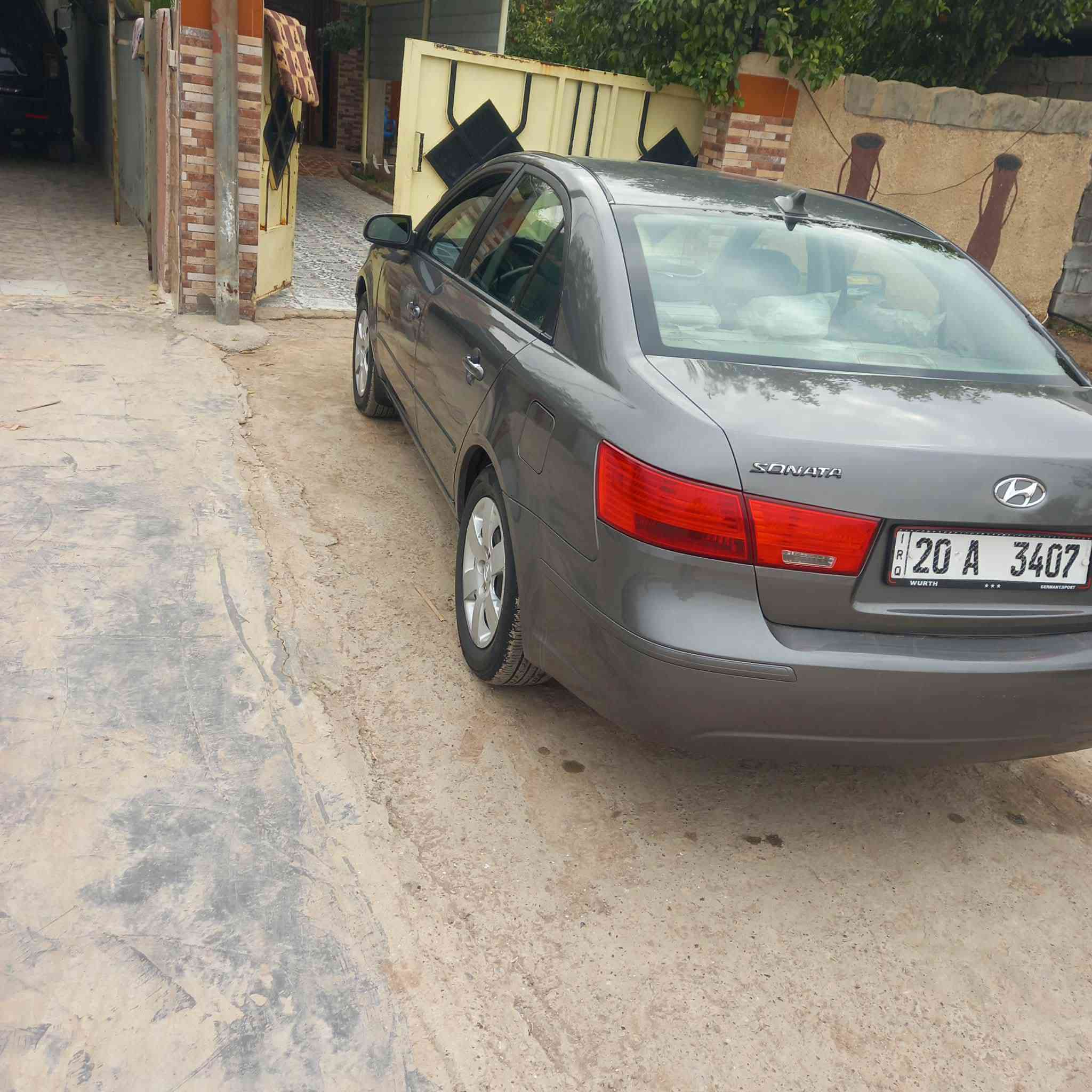 سلام عليكم سوناتا للبيع موديل 2010امريكي بيهه صبغ حزام بدون دواخل بسمي مكينه وكير خير من الله لاتنقيص ولا تبخير كهربايات كلهه شقاله سعر 118وبيهه مجال قليل مكان ديالى بعقوبة للصناعه الثانيه ***********
