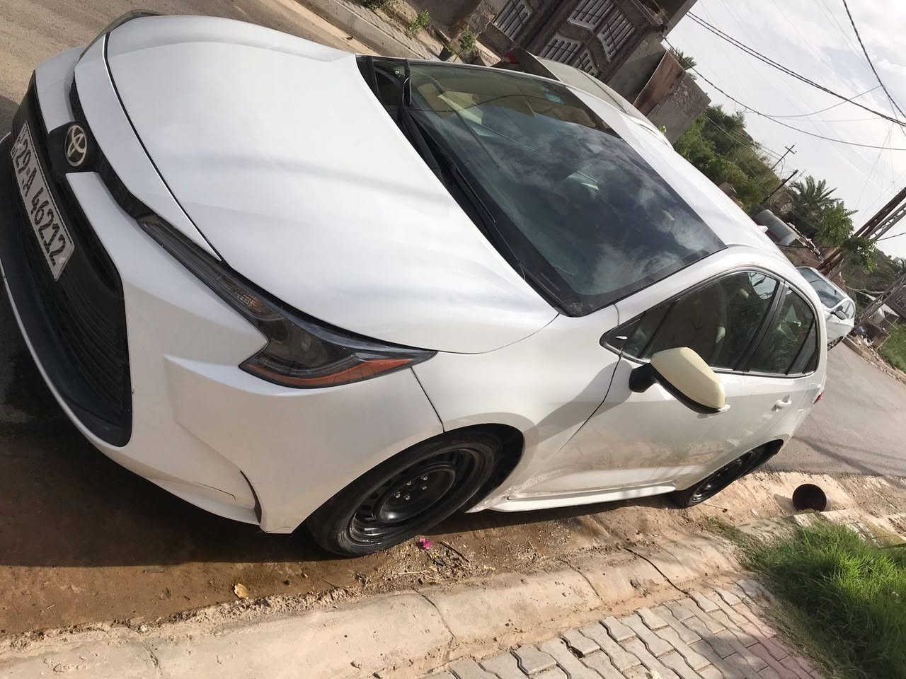 على بركة الله
كورلا وارد امريكي موديل 2023 معوقين  رقم واسط بسعر  
130 قفل 125  بيها قطعتين تبديل وصبغ جاملغ ايسر بنيد ومن امريكا قطعتين رش جاملغ خلفي وباب خلفي ايمن ماشيه 33 الف ميل تخم تاير جديد سيارة جديدة وحلوة استعمال قليل فقط العنوان كوت فلاحية 
  استفسار على الرقم الموجود ***********
