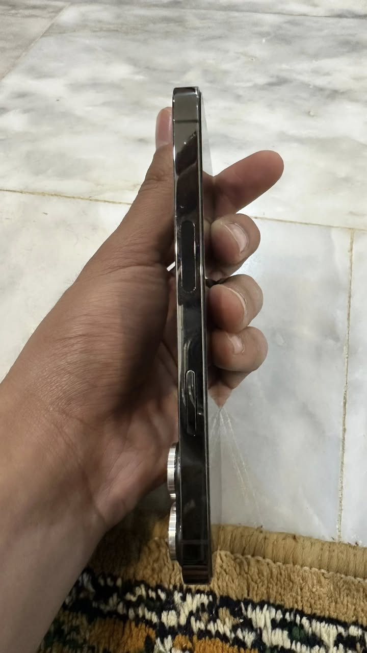 سلام عليكم 
ايفون ١٣ برو زغير 
ذاكره ١٢٨ 
جهاز وتر بروف مكفول 
بطاويه ٨٦ 
نموذج M
 سعر ٥٢٥ 
مكان بغداد ***********
