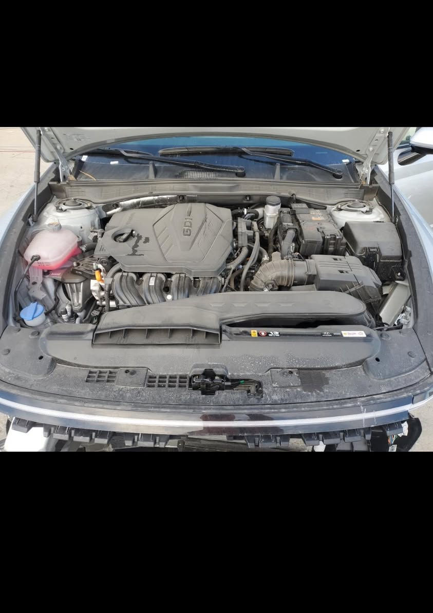 سوناتا موديل 25 SEL
السياره حادثه كلش حلو فقط دعاميه وجايه وياه تعتبر كلين شغاله السياره  ماشيه  14 الف حاليا بدبي ترهم كتاب شهداء بصره او اربيل 

***********

***********
