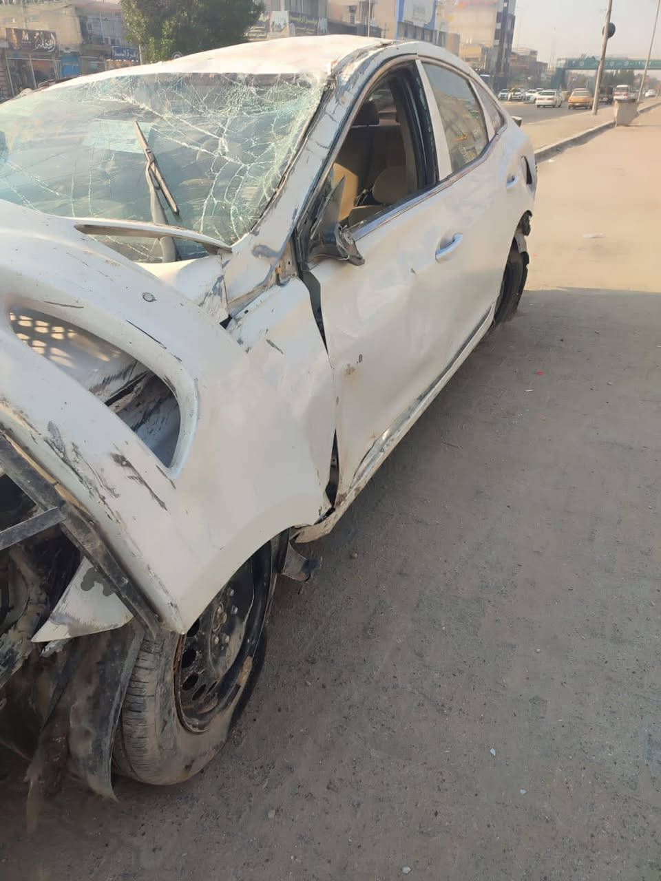 للبيع على وضع الحادث ازيرا 2014 خليجي رقمها اربيل دولي  مكاني النجف
***********
