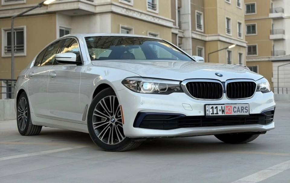 للبيع او المراوسBmw 530i
Luxury line 
2019 
كلين تايتل 
ماشيه 110 الف km
لايتات  (individual )
السعر 30,000$
للاستفسار ***********
