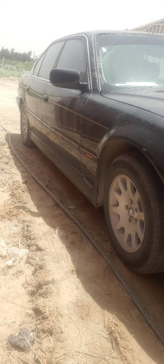 بيئم كاسحه رقم بغداد حائز ثالث السعر 55 ورقه وبيها مجال تحويل وكاله الرقم *********** بي واتساب
