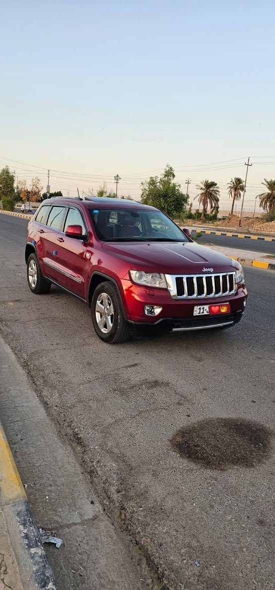 يالله بسم الله الرحمن الرحيم
سيـارة جيـب موديـل 2013 رقم بغداد سيارة كارتون الله شاهـد 
تخم تايـر جديد

 ويل كب جديد

 فتحـة سقف 
شاشـة كامـرة 

سيارة انته تجي تكلب وتشوف بعينك احلئ من الصـور 

للاستفسار اكثر الاتصال عل الرقـم: ***********
